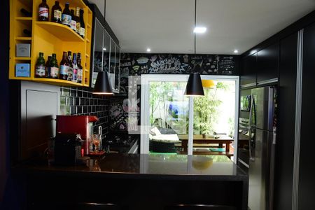 Casa de condomínio para alugar com 105m², 3 quartos e 2 vagasCozinha