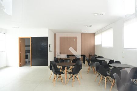 Casa de condomínio para alugar com 105m², 3 quartos e 2 vagasÁrea comum - Salão de festas