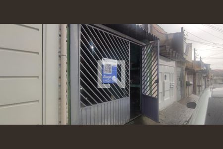 Casa para alugar com 63m², 2 quartos e 1 vagaFachada