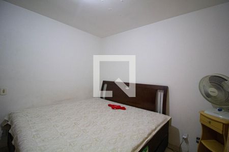 Quarto 2 de casa para alugar com 2 quartos, 63m² em Jardim Helena, São Paulo