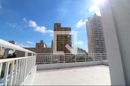 Casa à venda com 2 quartos, 103m² em Cambuci, São Paulo