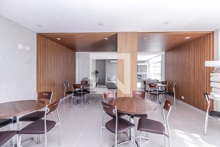 Apartamento para alugar com 31m², 1 quarto e sem vagaÁrea comum - Salão de festas