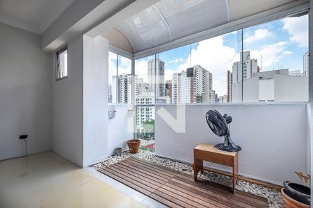 Sala 1 de apartamento para alugar com 2 quartos, 90m² em Pinheiros, São Paulo