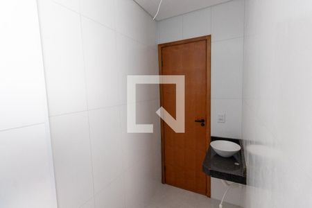 Apartamento à venda com 40m², 2 quartos e sem vagaBanheiro