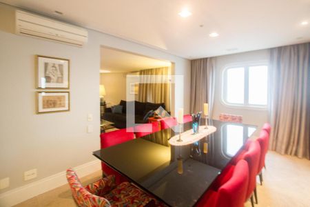 Apartamento à venda com 240m², 3 quartos e 2 vagasSala