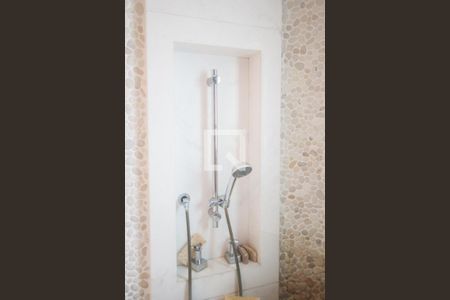 Apartamento à venda com 240m², 3 quartos e 2 vagasBanheiro da Suíte 3