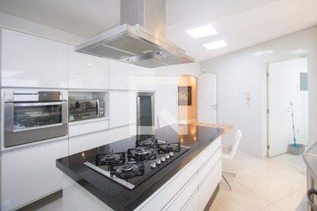 Apartamento à venda com 240m², 3 quartos e 2 vagasCozinha