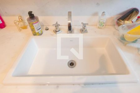 Apartamento à venda com 240m², 3 quartos e 2 vagasBanheiro da Suíte 3