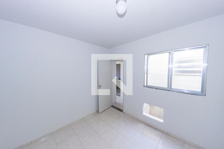 Quarto de casa de condomínio para alugar com 1 quarto, 40m² em Bento Ribeiro, Rio de Janeiro