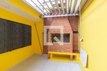 Casa à venda com 185m², 4 quartos e 2 vagasQuintal