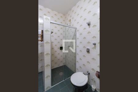 Casa à venda com 185m², 4 quartos e 2 vagasBanheiro 1