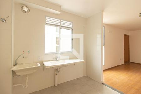 Apartamento para alugar com 50m², 2 quartos e 1 vaga Apartamento para alugar com 50m², 2 quartos e 1 vagaCozinha e Área de Serviço