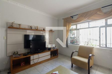 Casa à venda com 110m², 3 quartos e 2 vagasSala 