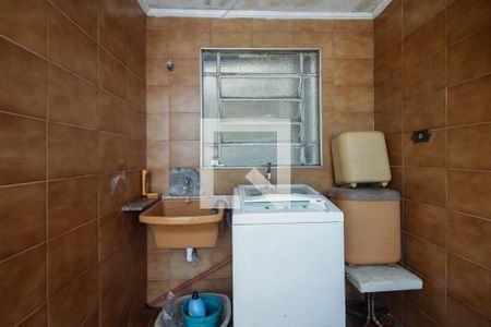 Casa à venda com 110m², 3 quartos e 2 vagasÁrea de Serviço 