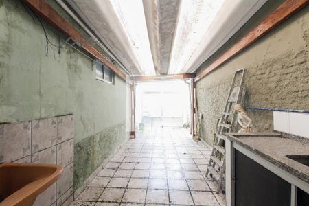 Casa à venda com 110m², 3 quartos e 2 vagasQuintal - Garagem 