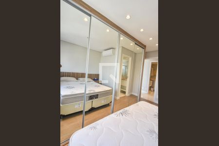 Apartamento para alugar com 77m², 2 quartos e 1 vagaSuíte 01