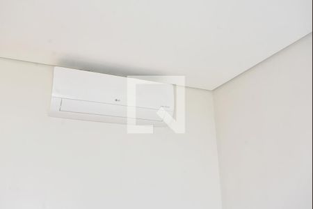 Apartamento para alugar com 77m², 2 quartos e 1 vagaSuíte 01