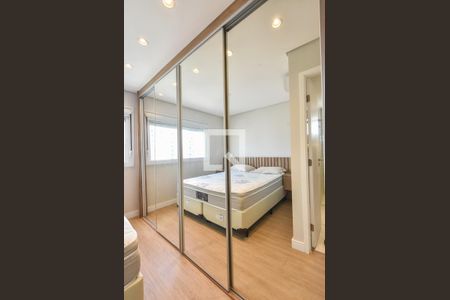 Apartamento para alugar com 77m², 2 quartos e 1 vagaSuíte 01