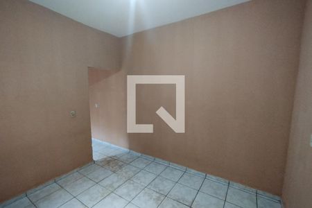 Dormitório de kitnet/studio para alugar com 1 quarto, 40m² em Jardim Diva Tarlá de Carvalho, Ribeirão Preto
