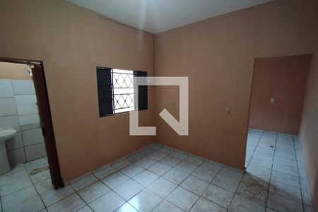 Dormitório de kitnet/studio para alugar com 1 quarto, 40m² em Jardim Diva Tarlá de Carvalho, Ribeirão Preto