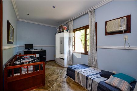 Casa à venda com 380m², 4 quartos e 3 vagasSuite 4