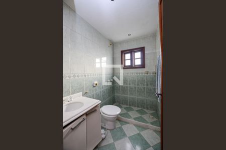 Casa à venda com 380m², 4 quartos e 3 vagasBanheiro da Suíte 3