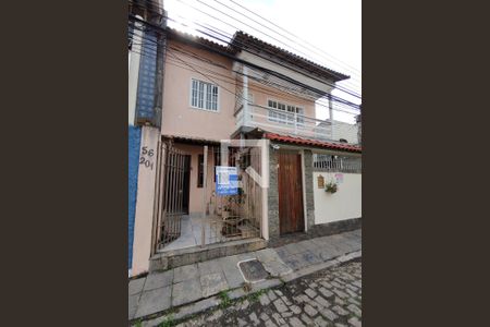 Casa à venda com 95m², 3 quartos e sem vagaFahada