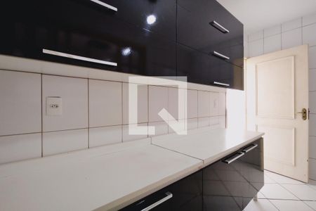 Casa à venda com 95m², 3 quartos e sem vagaCozinha - Armários