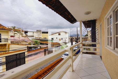 Casa à venda com 95m², 3 quartos e sem vagaVaranda