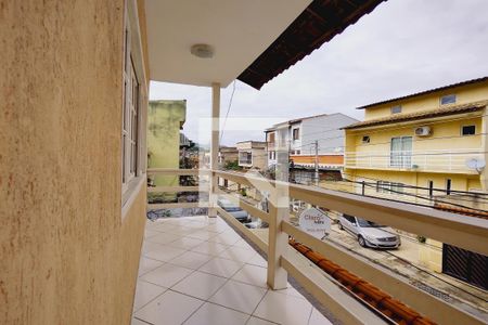 Casa à venda com 95m², 3 quartos e sem vagaVaranda