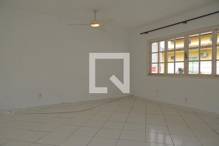 Sala de casa à venda com 3 quartos, 95m² em Freguesia (jacarepaguá), Rio de Janeiro