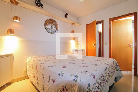 Quarto suíte de apartamento à venda com 3 quartos, 200m² em Esplanada, Belo Horizonte