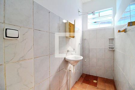 Casa para alugar com 32m², 1 quarto e 1 vagaBanheiro