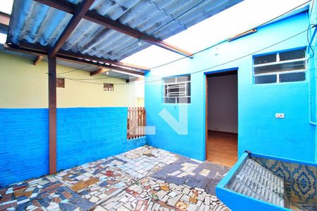 Casa para alugar com 32m², 1 quarto e 1 vagaÁrea de Serviço