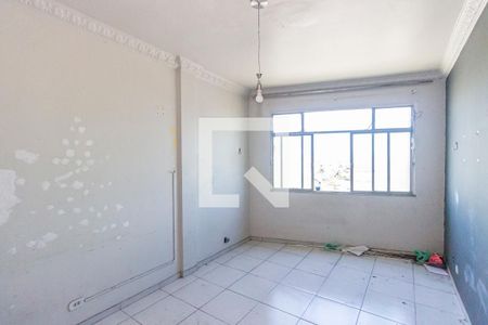 Apartamento para alugar com 80m², 3 quartos e sem vaga Apartamento para alugar com 80m², 3 quartos e sem vagaSala
