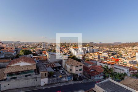 Vista do Quarto 1 de apartamento à venda com 3 quartos, 62m² em Ana Lúcia, Belo Horizonte