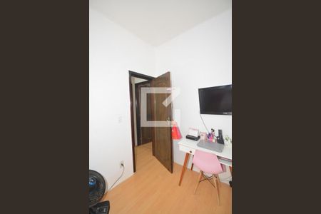 Casa de condomínio à venda com 180m², 2 quartos e 5 vagasQuarto 2