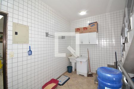 Casa de condomínio à venda com 180m², 2 quartos e 5 vagasÁrea de Serviço
