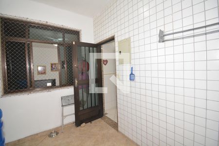 Casa de condomínio à venda com 180m², 2 quartos e 5 vagasÁrea de Serviço