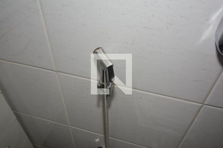 Casa de condomínio à venda com 180m², 2 quartos e 5 vagasBanheiro Social