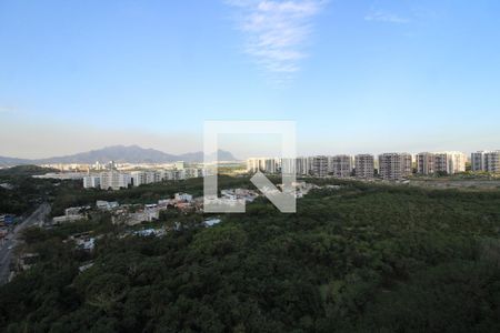Vista da Varanda de apartamento para alugar com 1 quarto, 48m² em Camorim, Rio de Janeiro