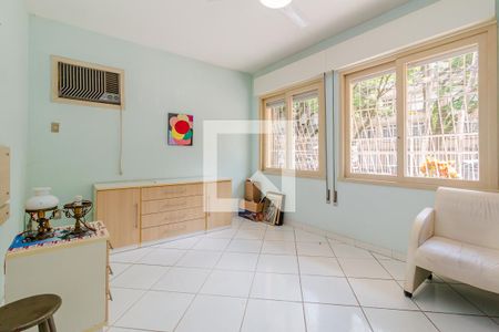 Quarto 1 de apartamento para alugar com 2 quartos, 74m² em Praia de Belas, Porto Alegre