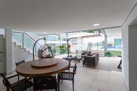 Casa à venda com 720m², 4 quartos e 4 vagasÁrea externa