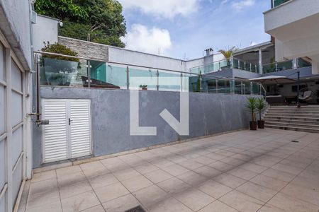 Casa à venda com 720m², 4 quartos e 4 vagasGaragem