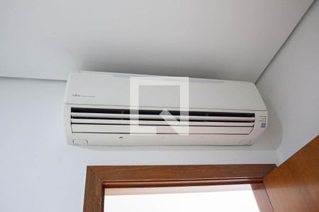 Casa à venda com 720m², 4 quartos e 4 vagasSuíte 2