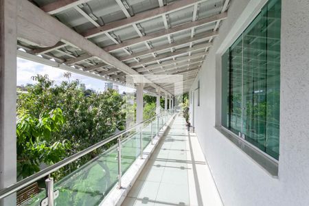 Casa à venda com 720m², 4 quartos e 4 vagasVaranda da sala 4