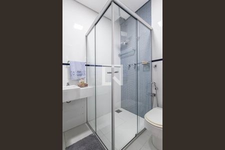 Casa à venda com 720m², 4 quartos e 4 vagasBanheiro da suíte 2