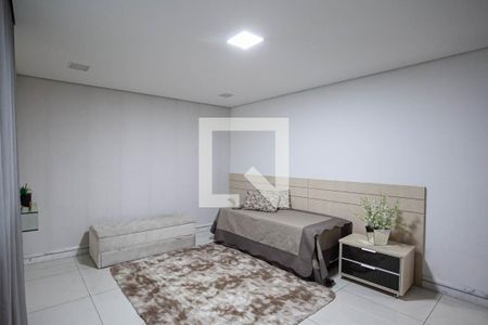 Casa à venda com 720m², 4 quartos e 4 vagasSuíte 2