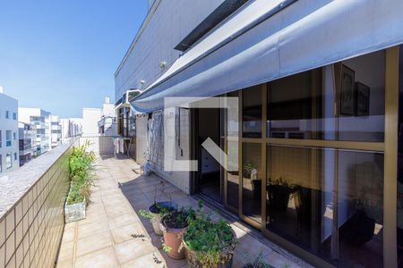 Apartamento para alugar com 400m², 4 quartos e 3 vagasVaranda Quartos