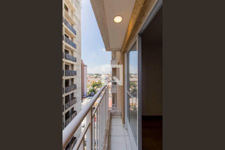 Studio para alugar com 25m², 1 quarto e sem vaga Studio para alugar com 25m², 1 quarto e sem vagaSacada Studio